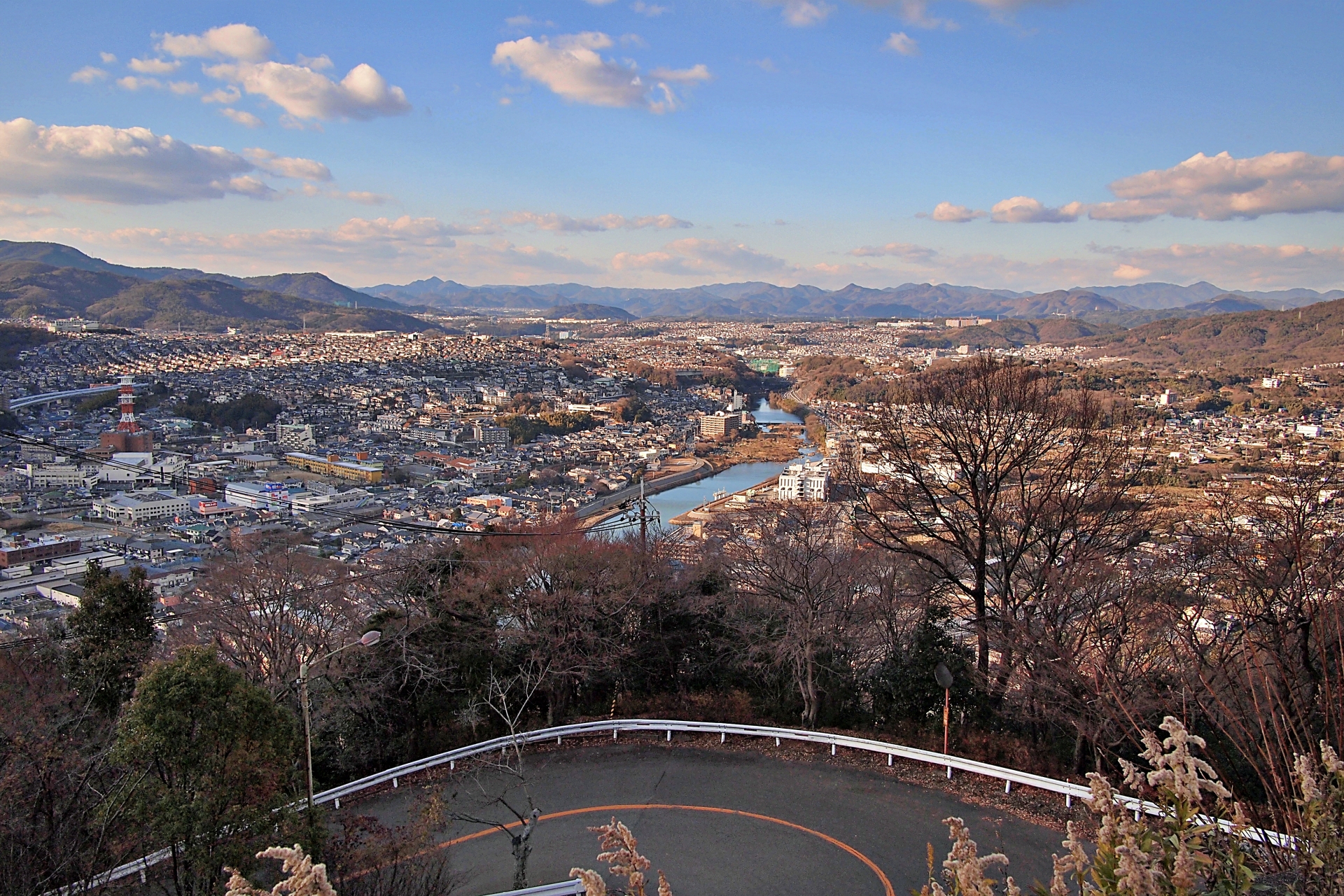 ヒーローイメージ